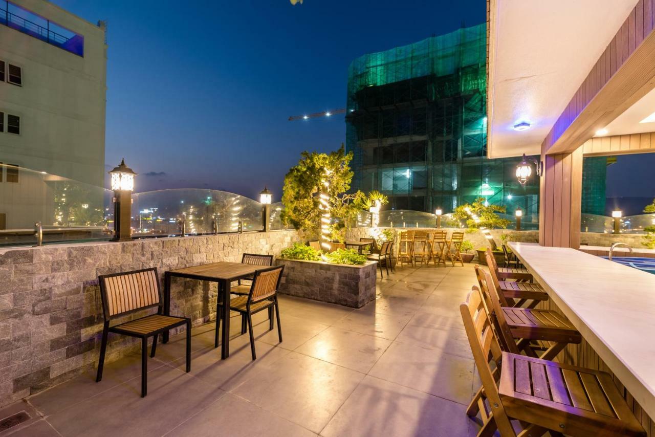 Orchide'Es Hotel Da Nang Exterior photo