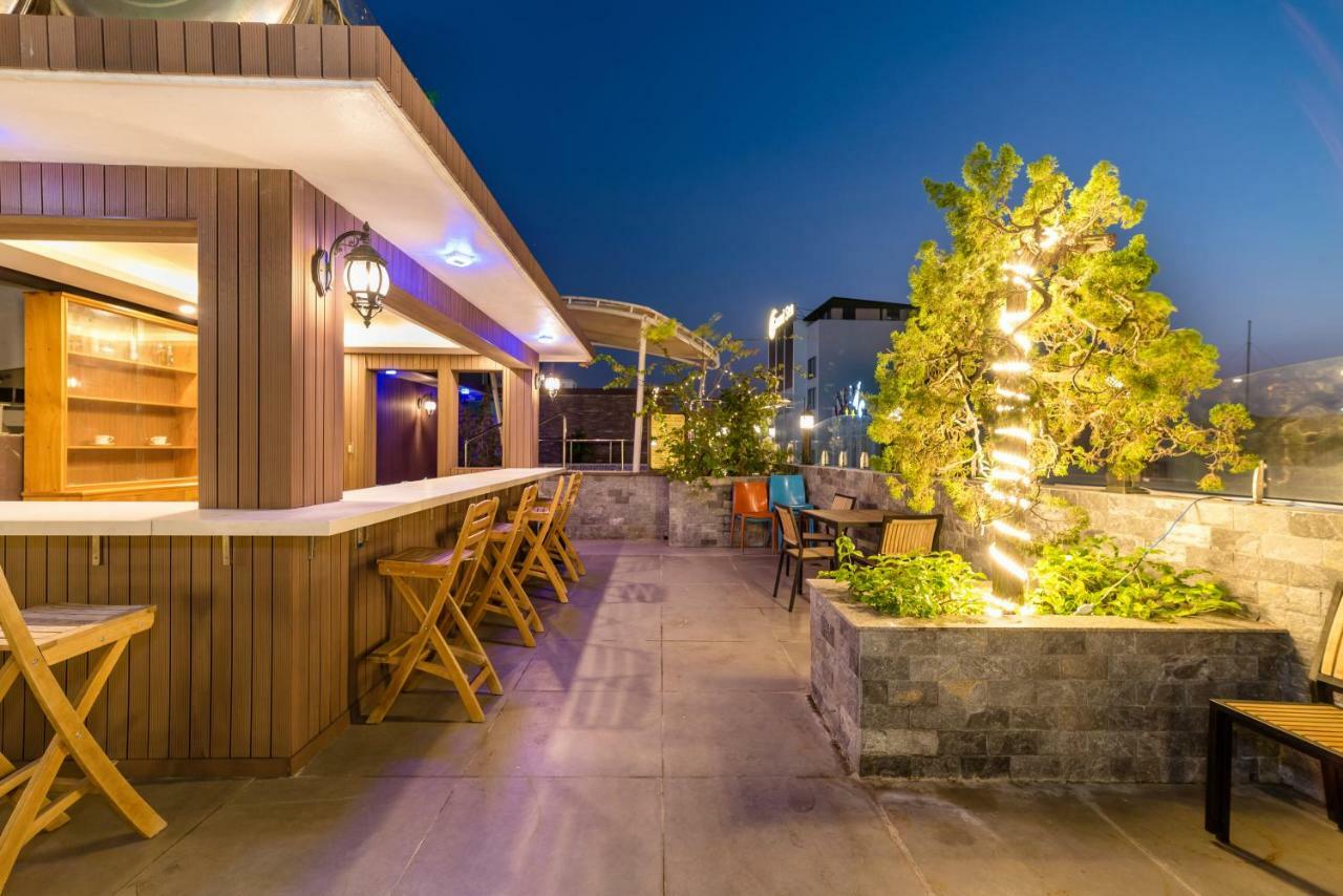 Orchide'Es Hotel Da Nang Exterior photo